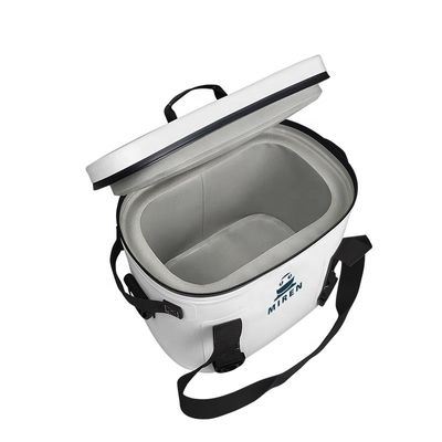 Multifunctional 8L Cooler Bag Soft Leakproof For Camping Travel ODM