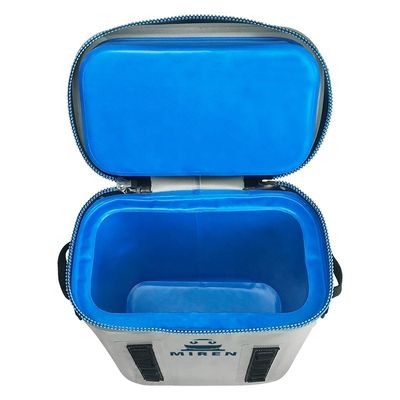 Hot Pressing Soft Cooler Backpack Eco Friendly For Picnic Camping